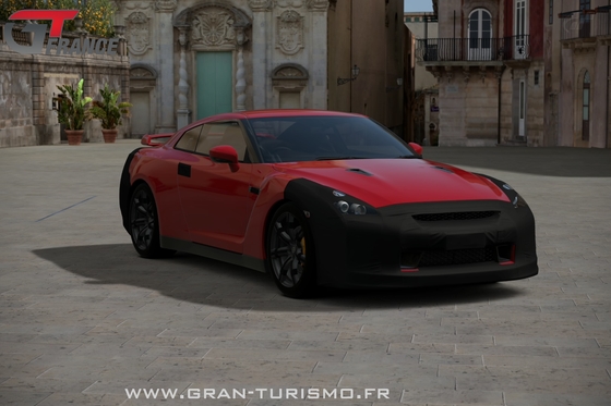 Gran Turismo 6 - Nissan GT-R Black Mask '07