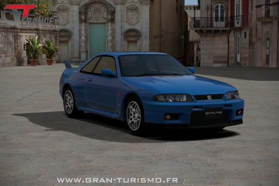 Gran Turismo 6 - Nissan SKYLINE GT-R V spec LM Limited (R33) '96